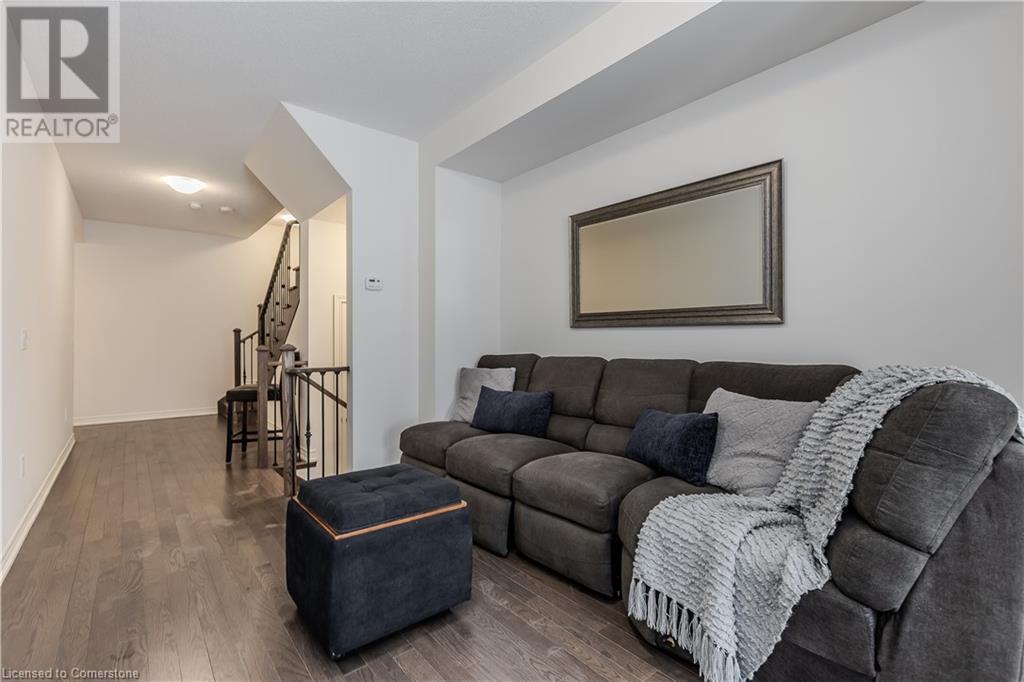 Property at 480 SILVER MAPLE Road image 5