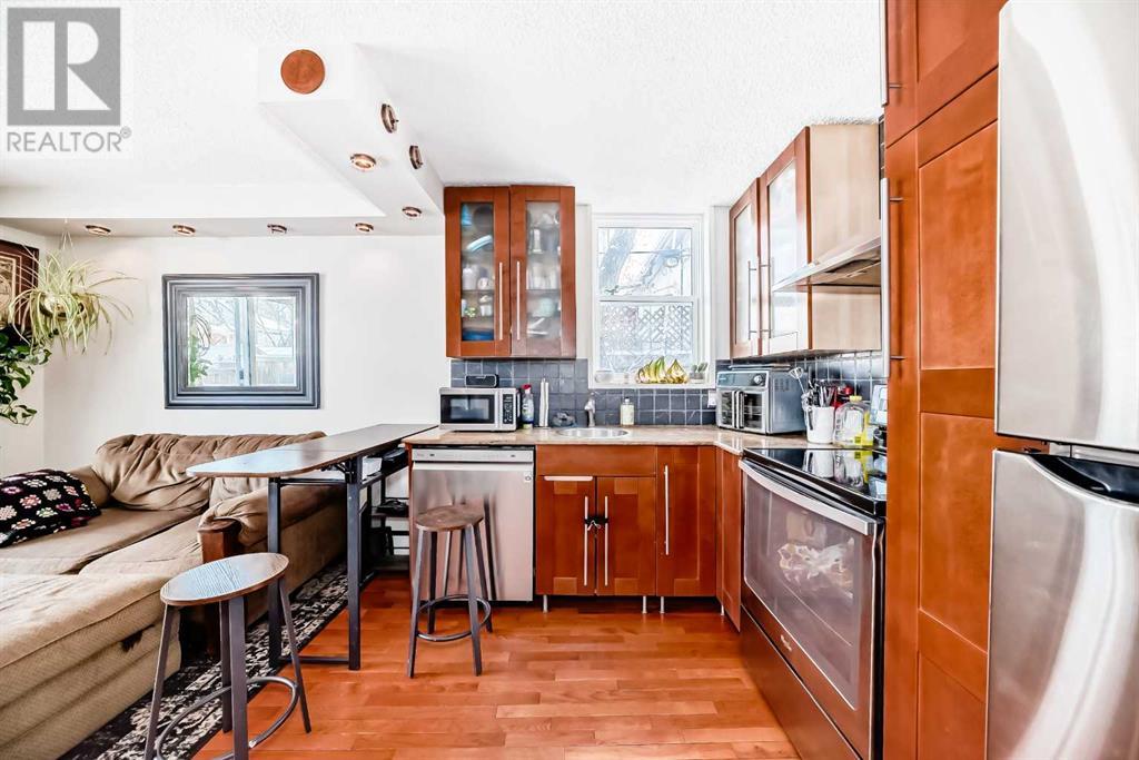 Property at 204, 2111 14 Street SW image 5
