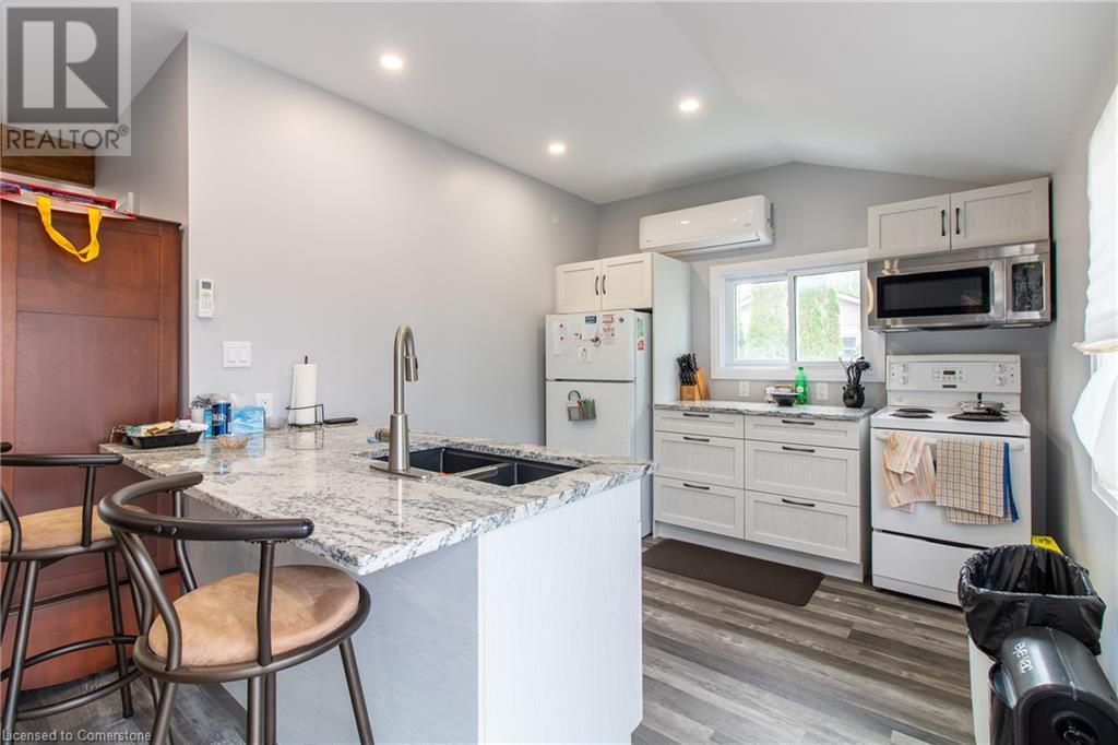 20 4th Avenue, Long Point, Ontario  N0E 1M0 - Photo 27 - 40696800