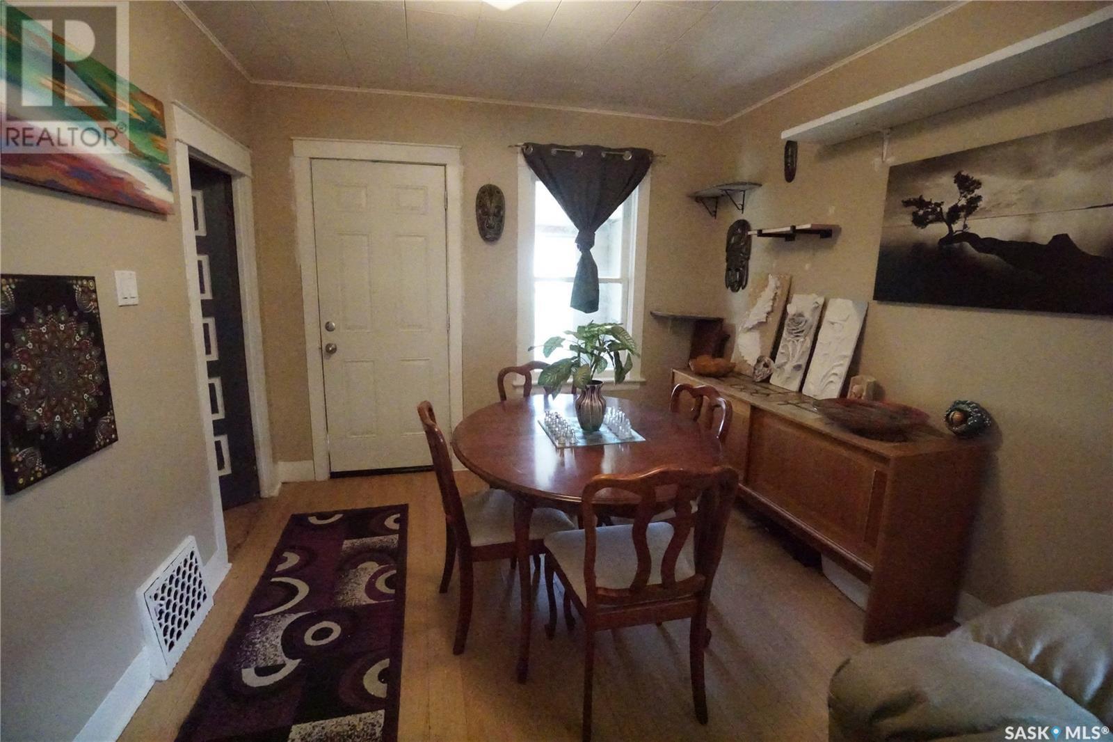 Property at 964 Retallack STREET image 3