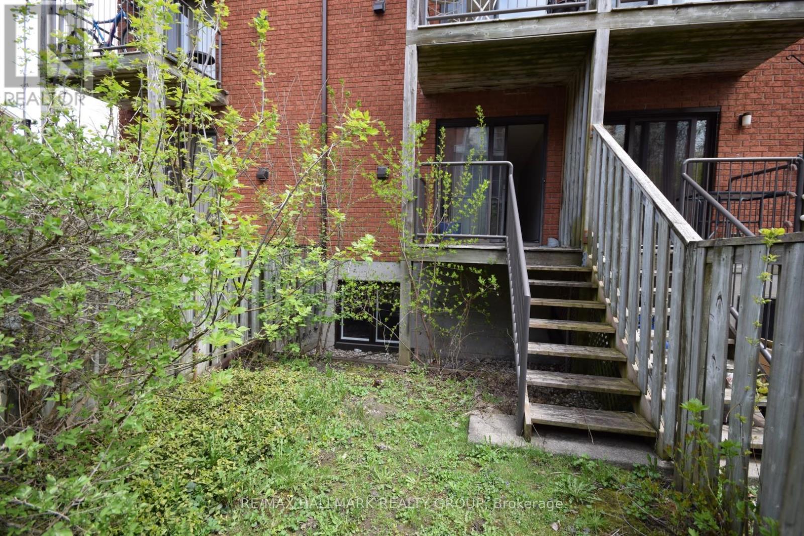 214 Alvin Road, Ottawa, Ontario  K1K 2V1 - Photo 20 - X12138889