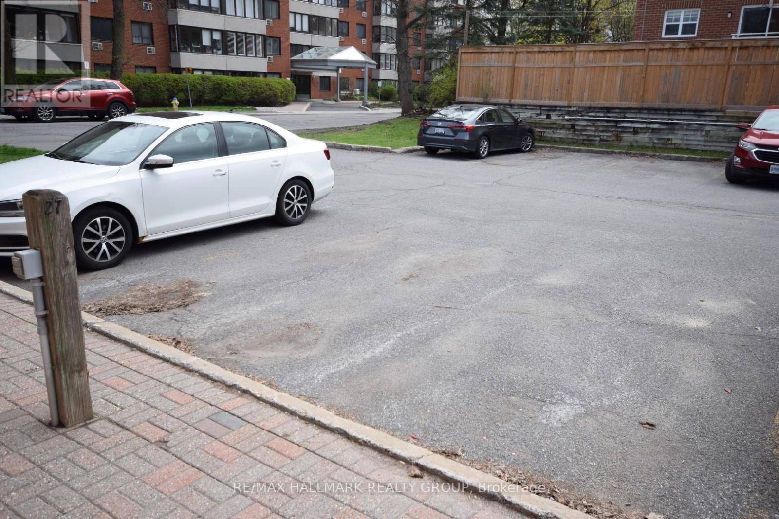 214 Alvin Road, Ottawa, Ontario  K1K 2V1 - Photo 22 - X12138889