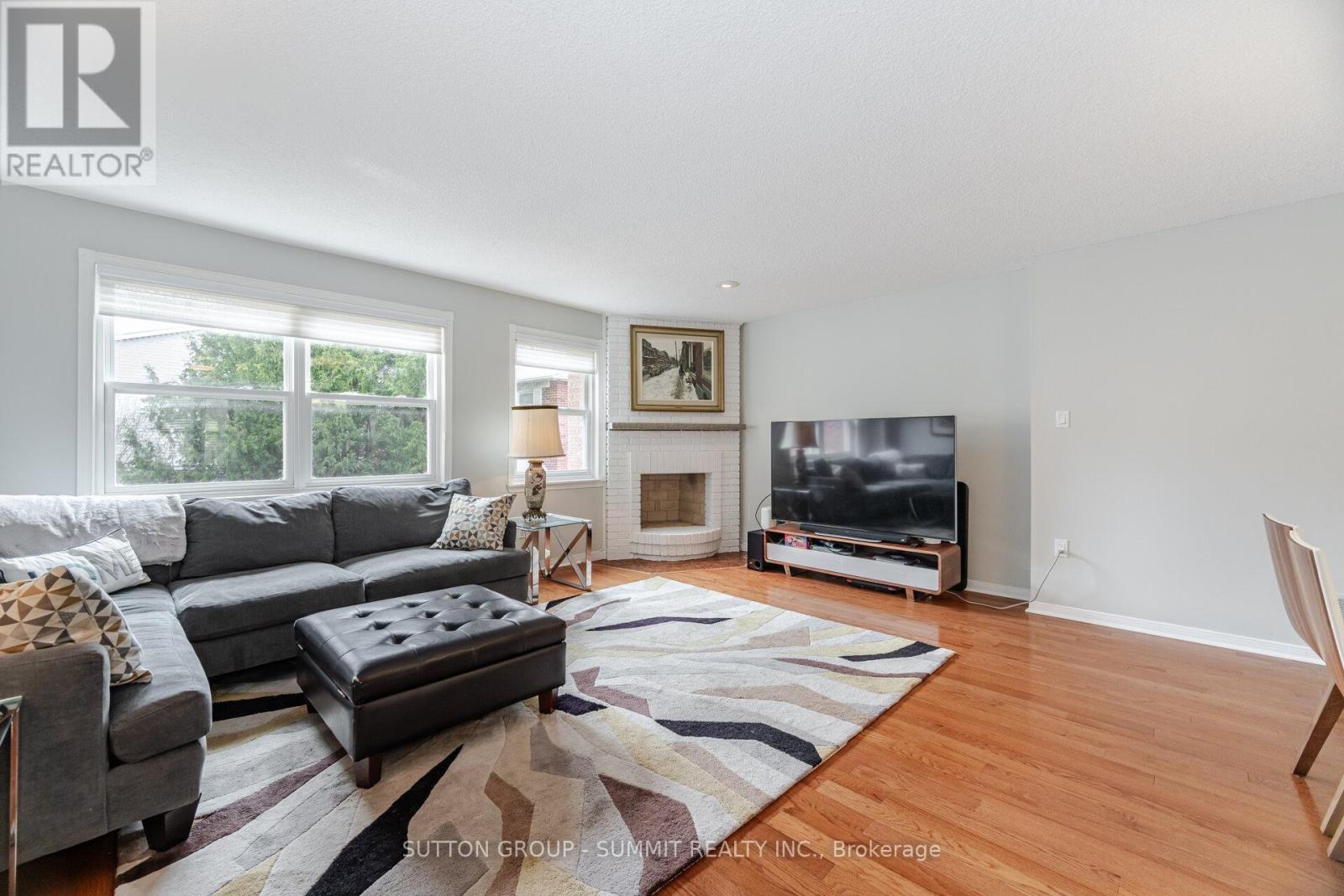 55 - 55 Confederation Way, Markham, Ontario  L3T 5R4 - Photo 9 - N12138894