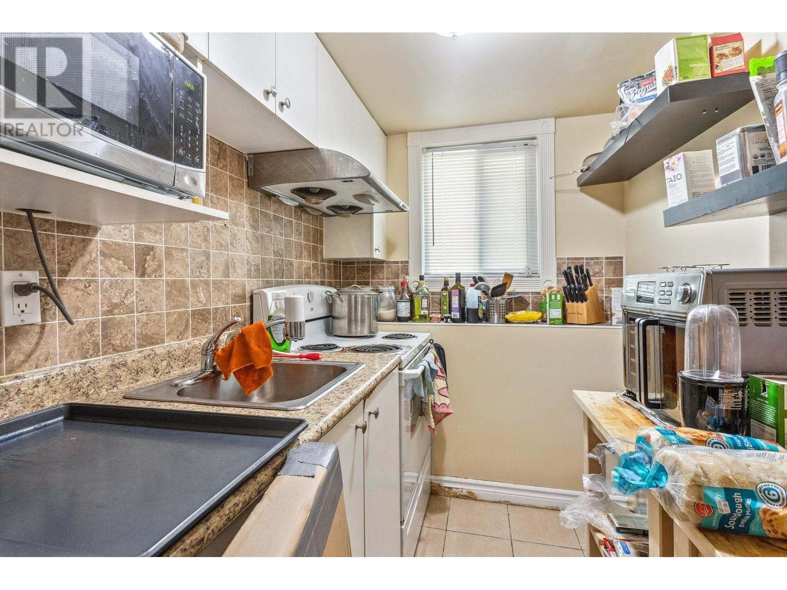 8224 Wedgewood Street, Burnaby, British Columbia  V3N 1C4 - Photo 24 - R2998757