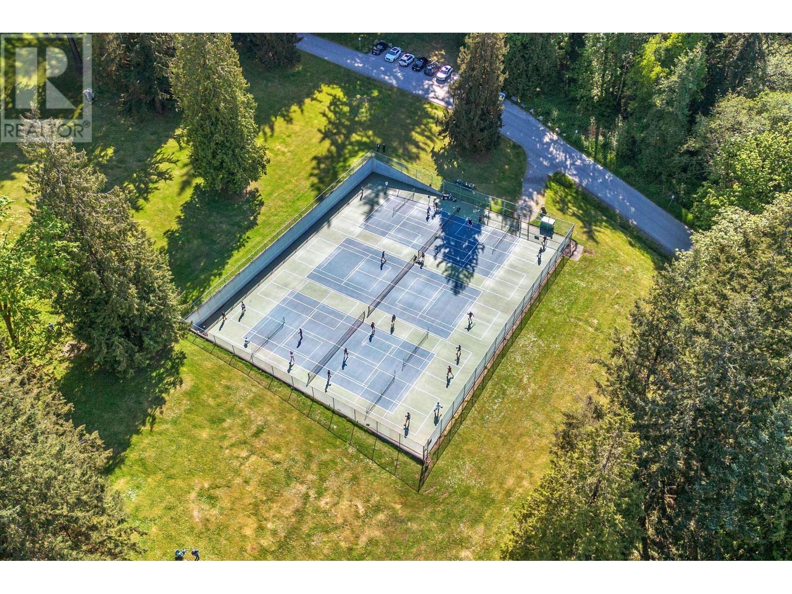 8224 Wedgewood Street, Burnaby, British Columbia  V3N 1C4 - Photo 31 - R2998757