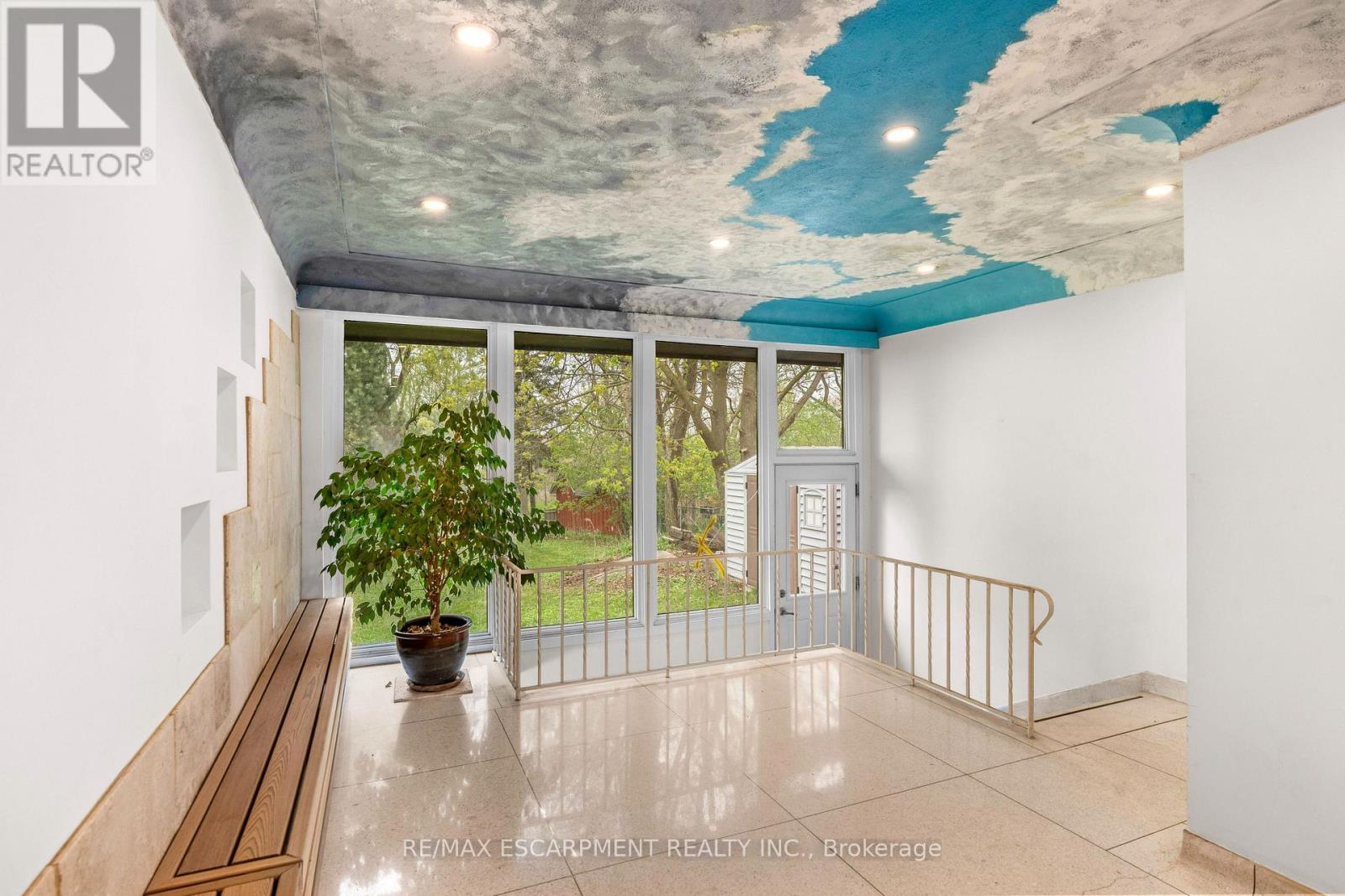 Property at 8 NORTHCLIFFE AVENUE image 5