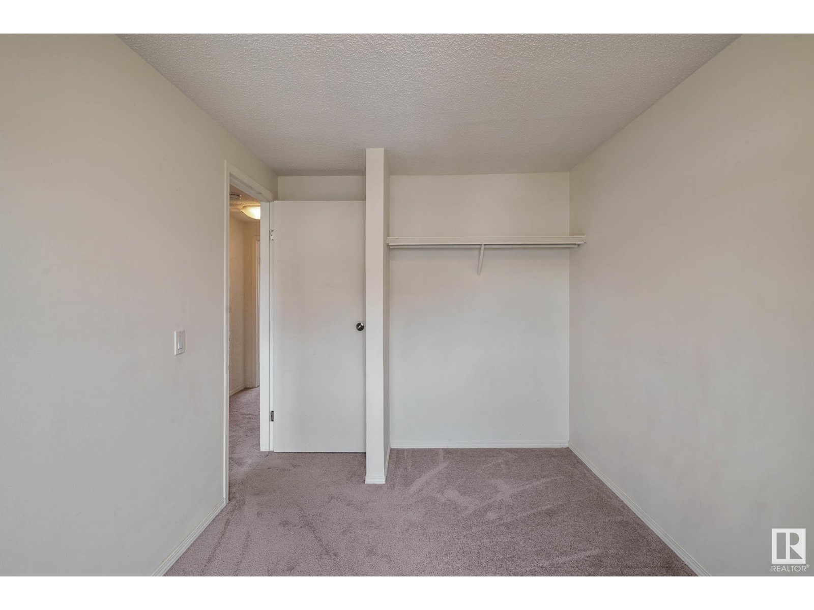 1354 Lakewood Road West Nw, Edmonton, Alberta  T6K 3P2 - Photo 17 - E4435711