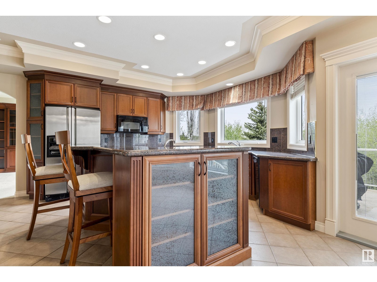Property at 957 HOLLINGSWORTH BN NW image 3