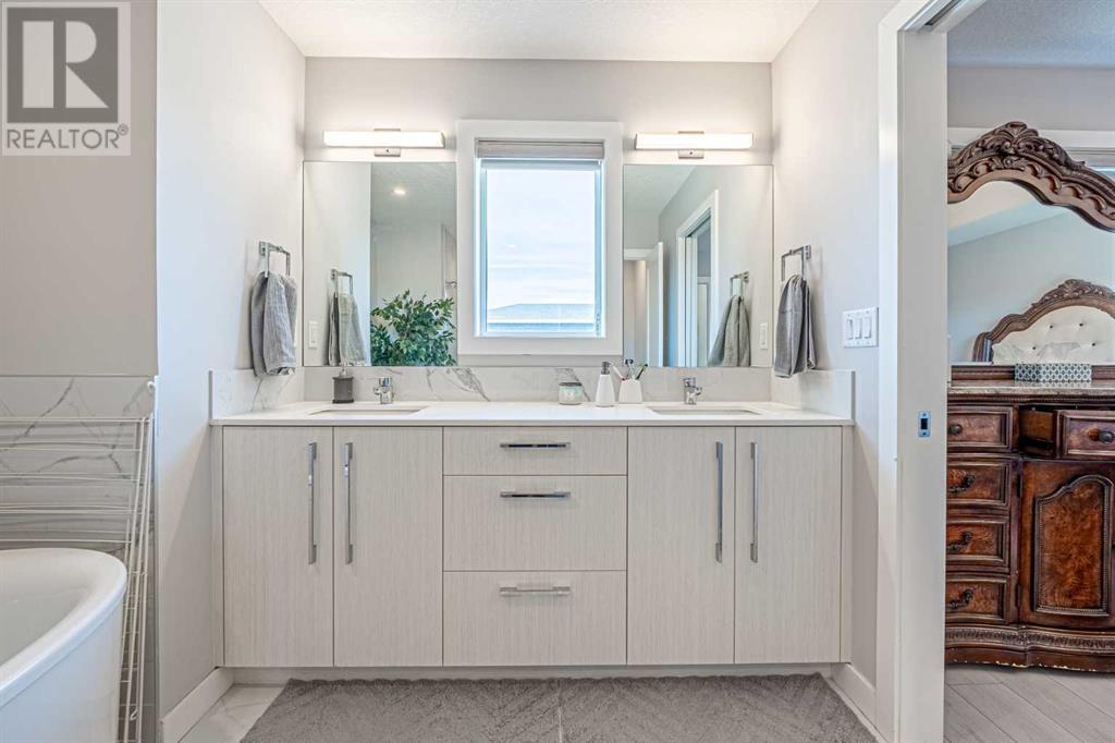 193 Chelsea Drive Se, Chestermere, Alberta  T1X 1Z2 - Photo 30 - A2213694