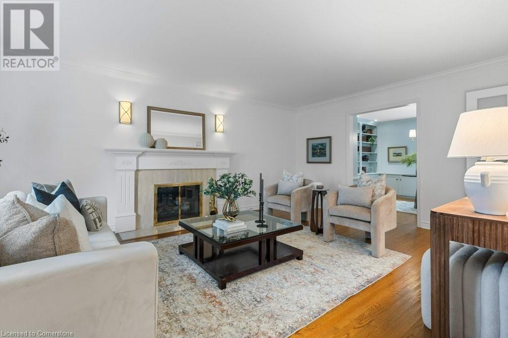 Property at 302 SHAKESPEARE Drive image 5