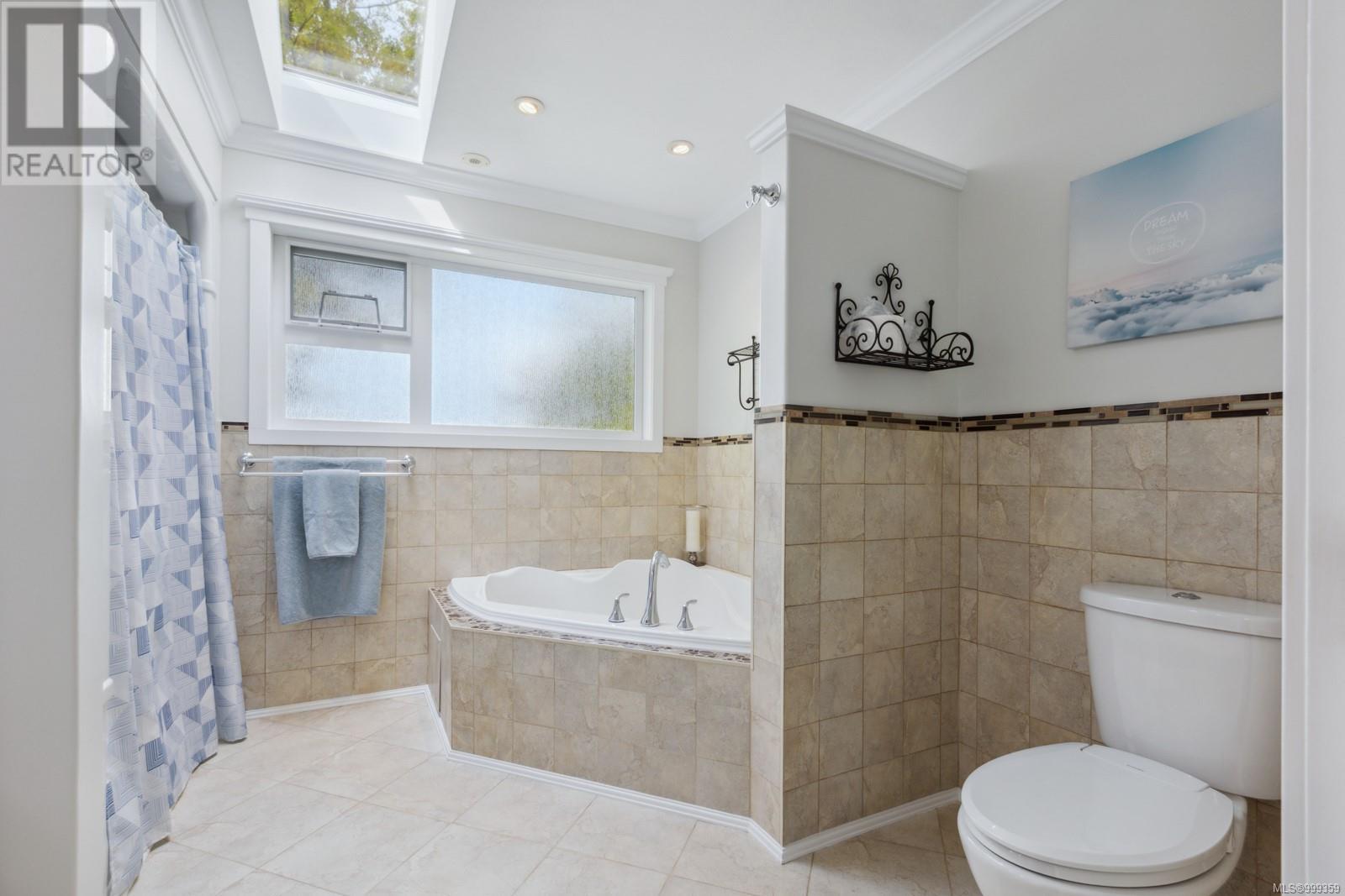 875 Deal St, Comox, British Columbia  V9M 1B1 - Photo 41 - 999359