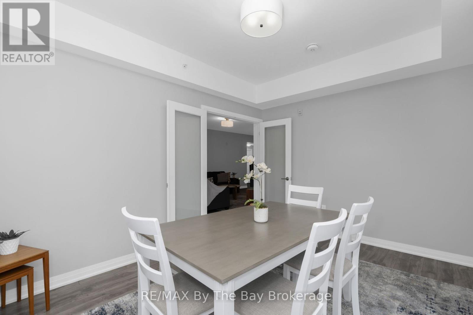309 - 300 Essa Road, Barrie (0 West), Ontario  L9J 0B9 - Photo 13 - S12138959
