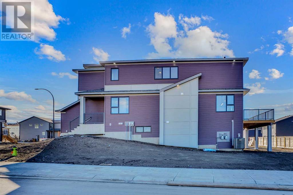 Property at 305 lucas Place NW image 2