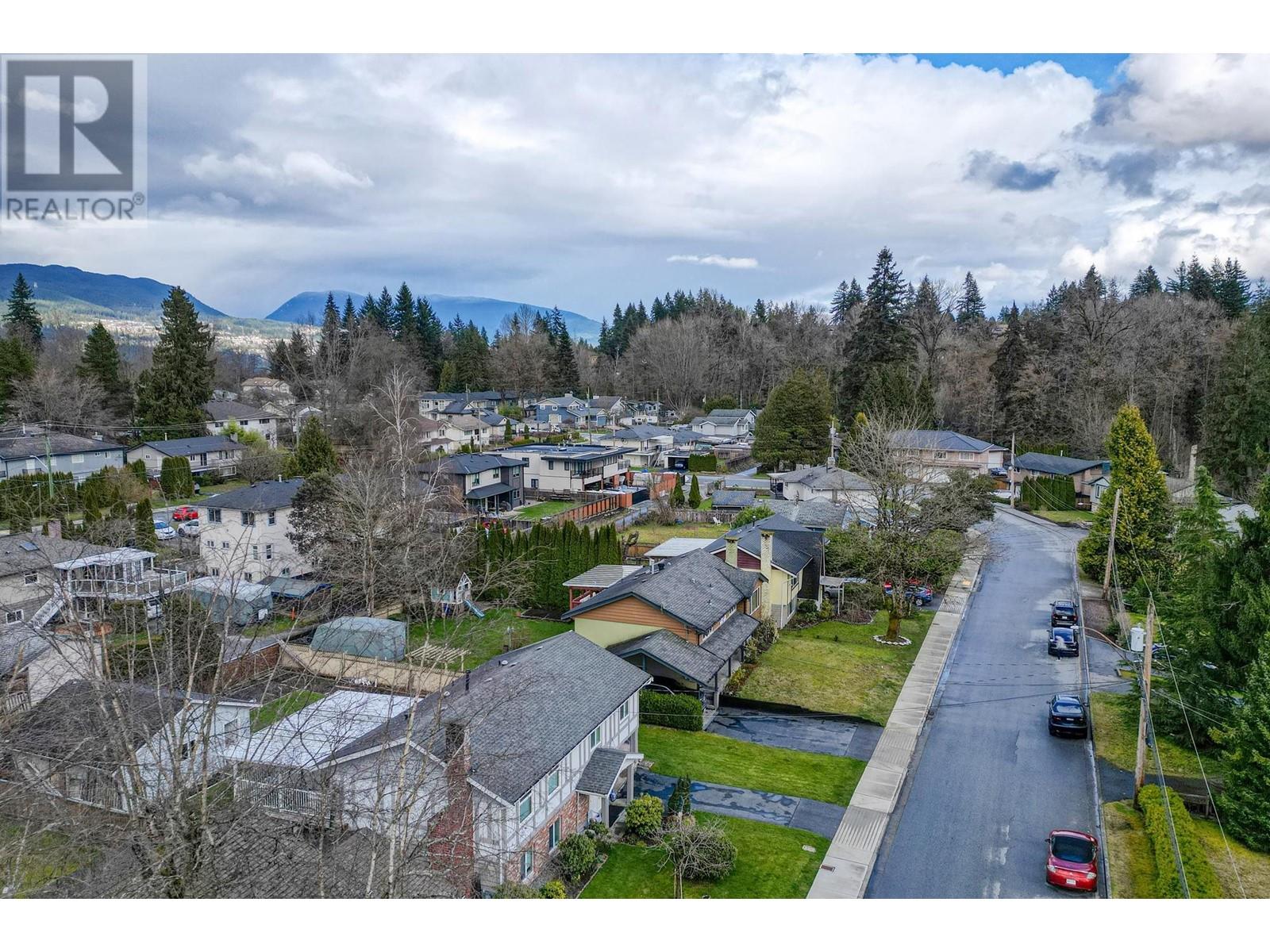 779 Adiron Avenue, Coquitlam, British Columbia  V3J 4K1 - Photo 35 - R3001025