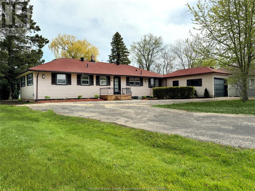 Property at 268 DETROIT LINE image 3