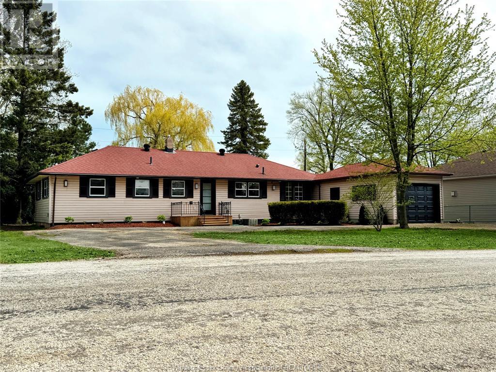 Property at 268 DETROIT LINE image 2