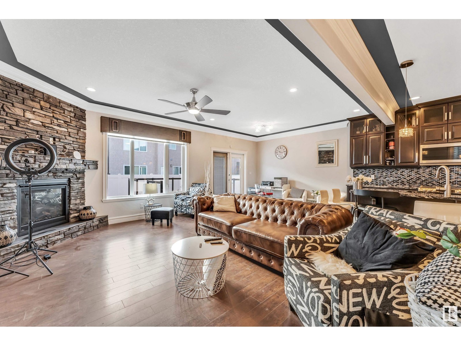 Property at 16756 60 ST NW image 5