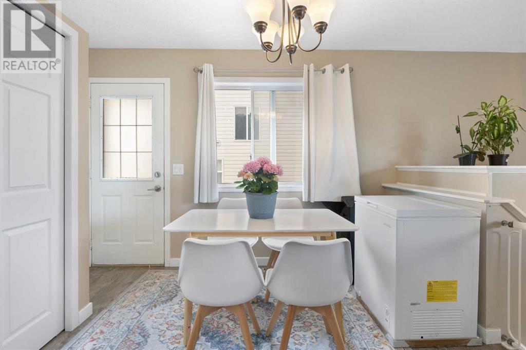 3 Bridleglen Road Sw, Calgary, Alberta  T2Y 4B4 - Photo 4 - A2219190