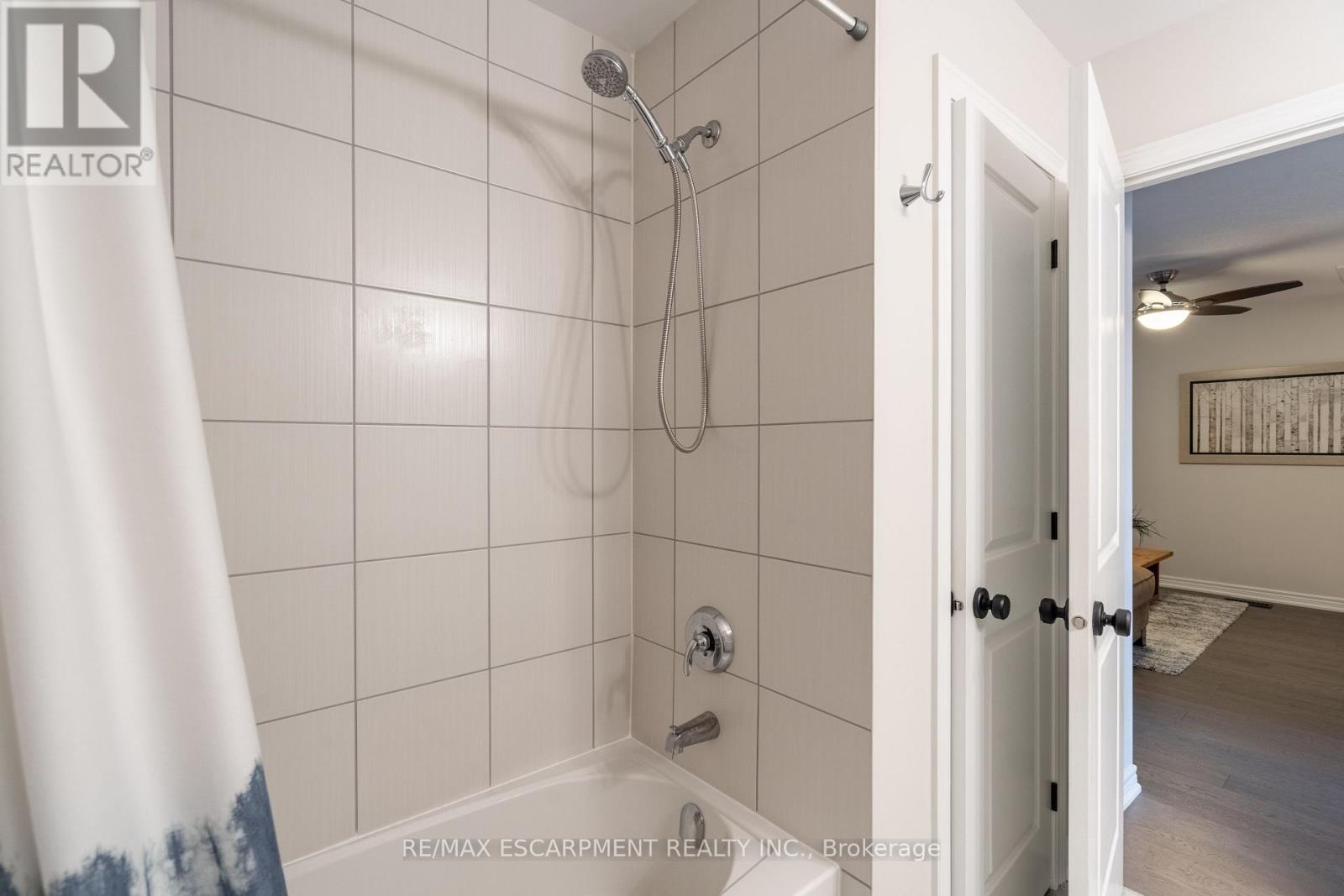 10 - 5056 New Street S, Burlington, Ontario  L7L 0H4 - Photo 40 - W12138958
