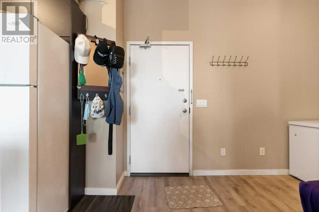 Property at 4306, 73 Erin Woods Court SE image 3