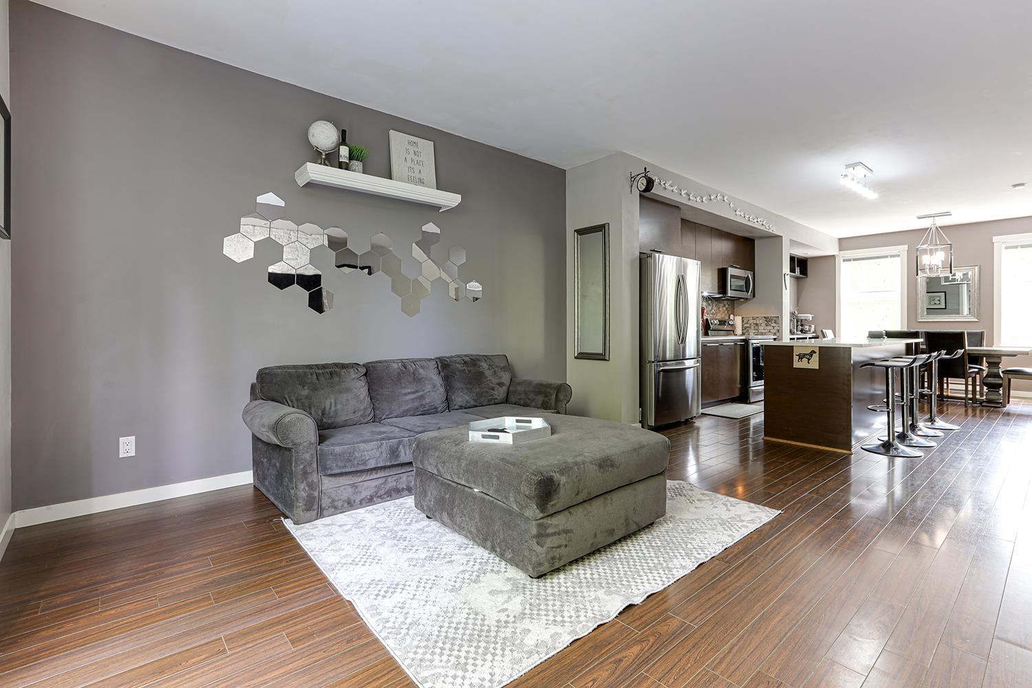 38 18983 72A AVENUE, surrey, British Columbia