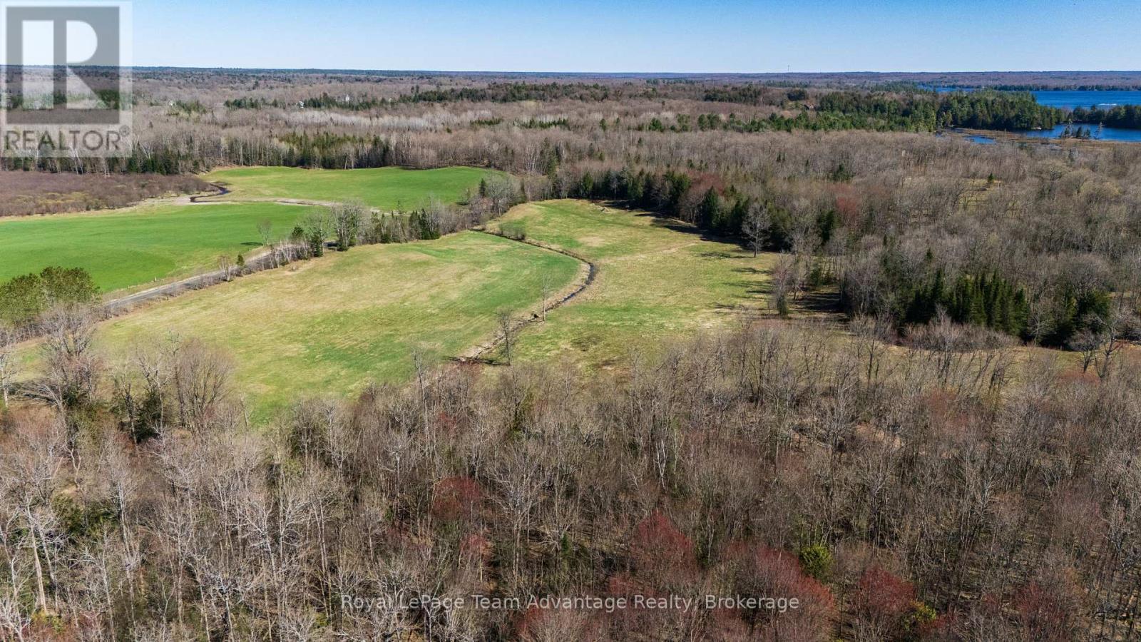 77 Lakeshore Road, Mckellar, Ontario  P0G 1C0 - Photo 11 - X12138547