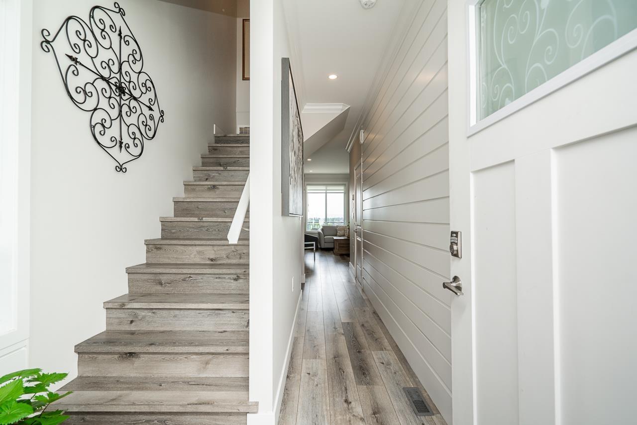 11 31548 UPPER MACLURE ROAD, Abbotsford real estate listing R2999498 for sale