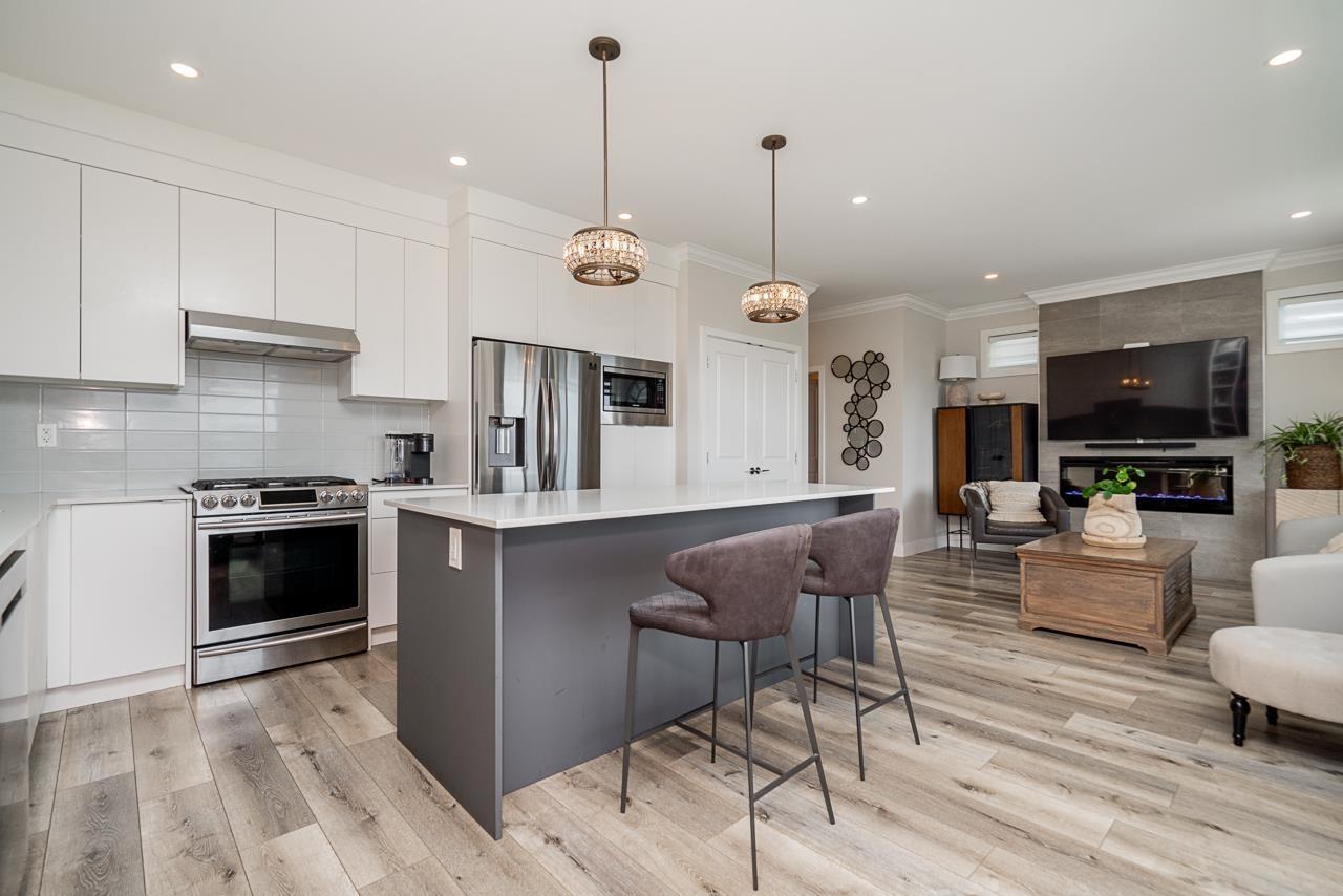 11 31548 UPPER MACLURE ROAD, Abbotsford real estate listing R2999498 for sale