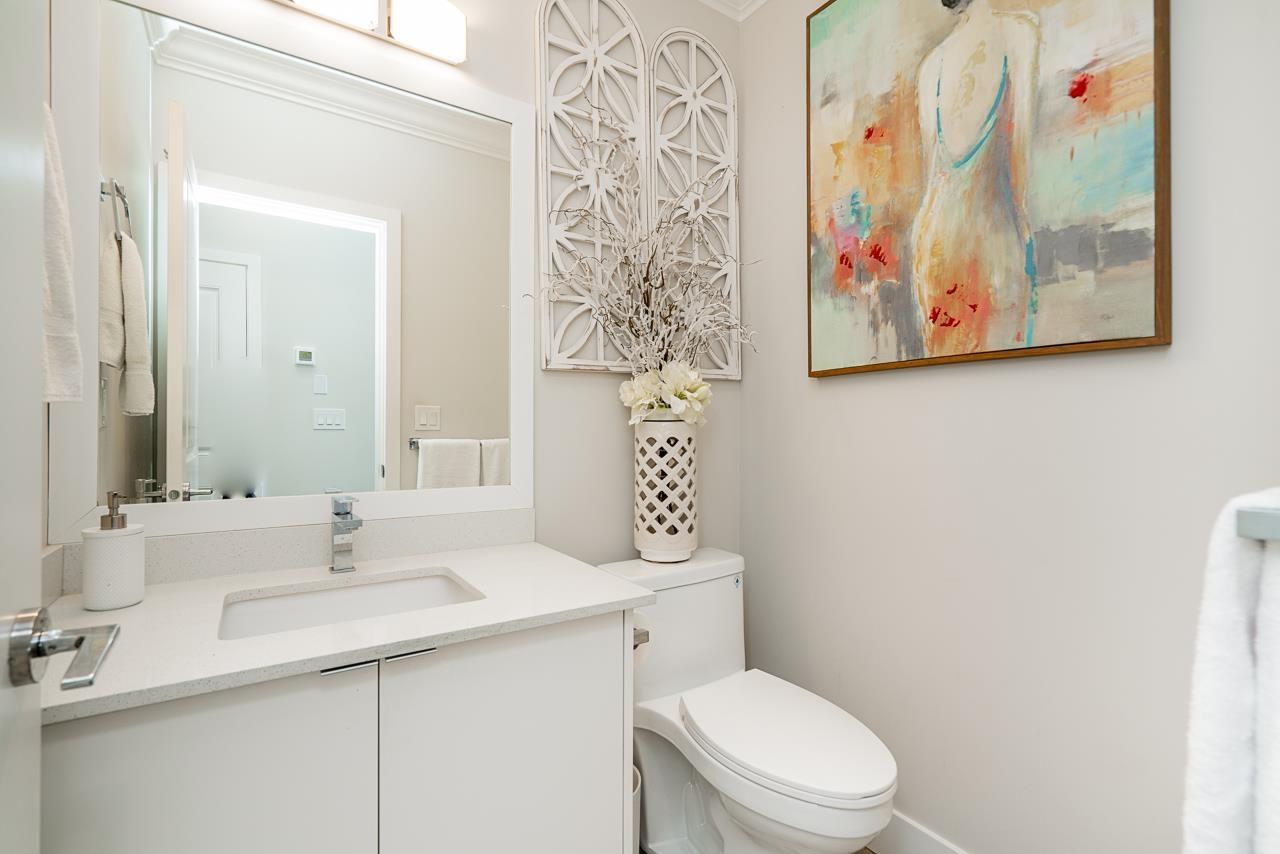 11 31548 UPPER MACLURE ROAD, Abbotsford real estate listing R2999498 for sale