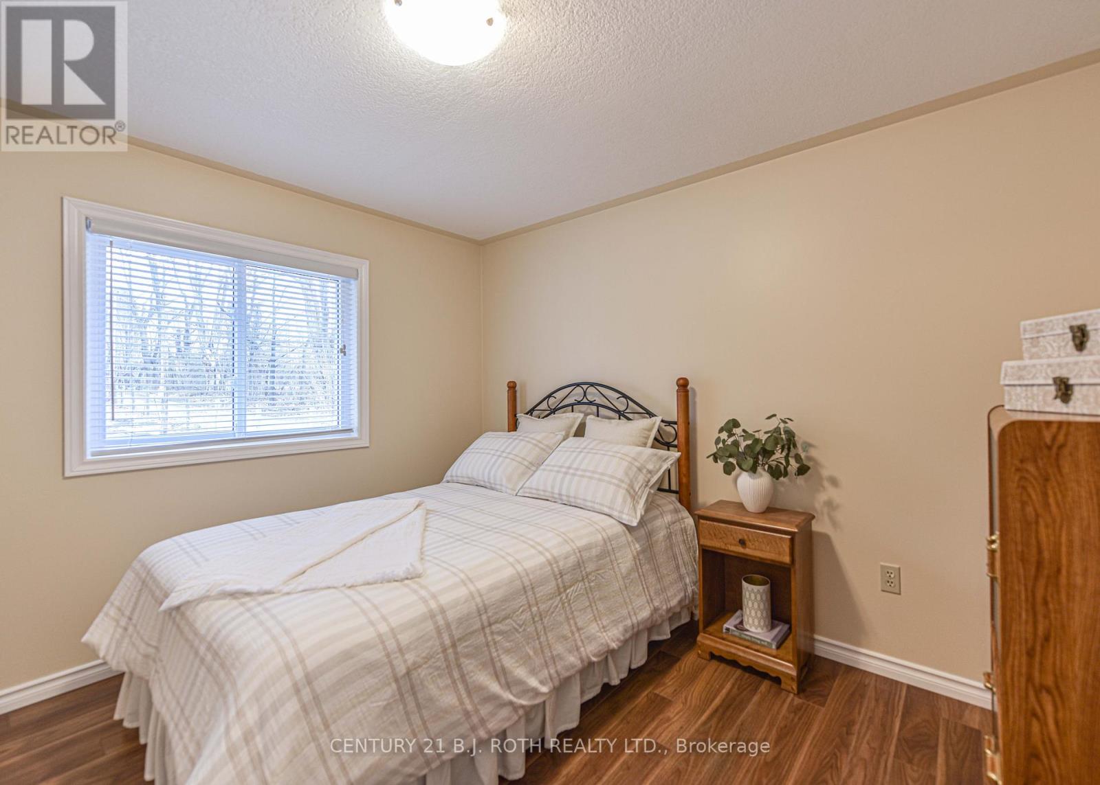 141 Bass Line, Oro-Medonte, Ontario  L3V 0J9 - Photo 22 - S12138987