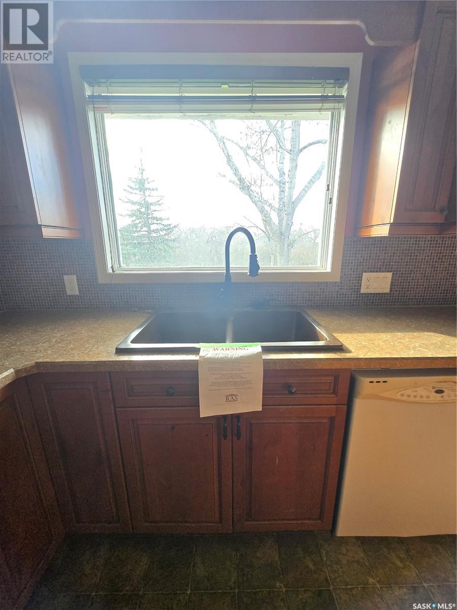 Property at 901 Queen STREET image 5