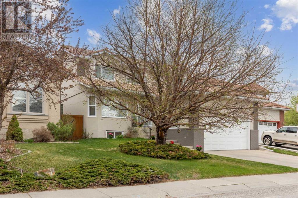 9 Signature Close Sw, Calgary, Alberta  T3H 2V7 - Photo 6 - A2219483