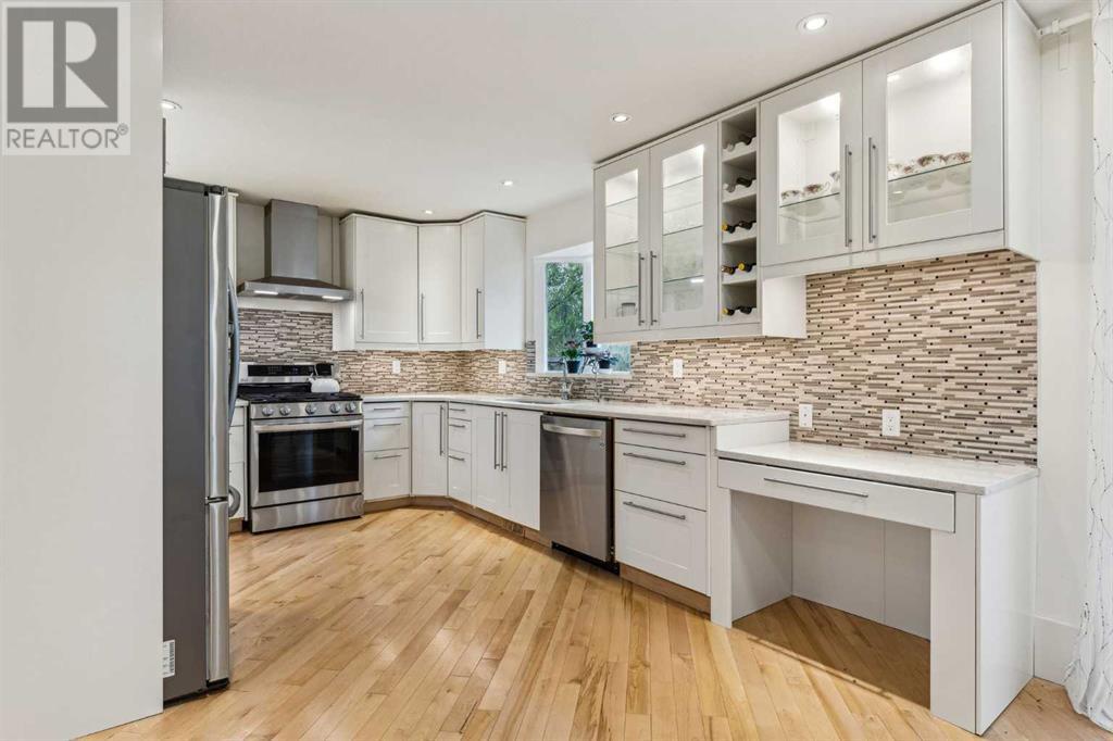 9 Signature Close Sw, Calgary, Alberta  T3H 2V7 - Photo 15 - A2219483