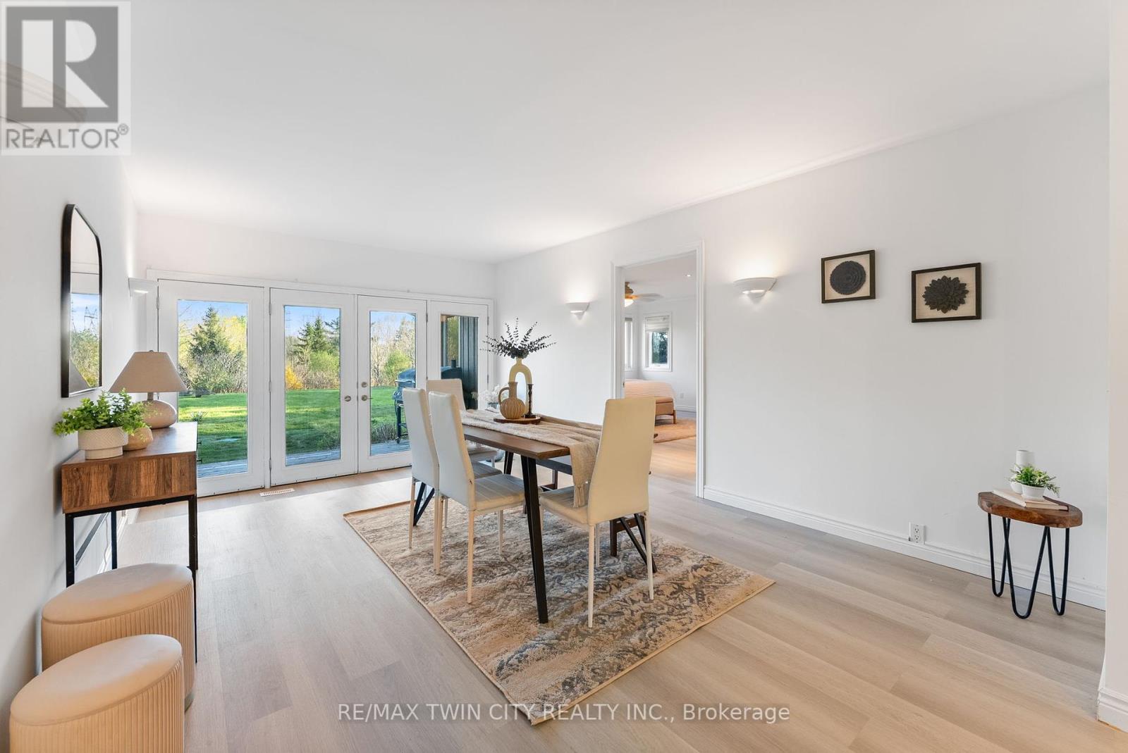 37 River Road, Brant, Ontario  N3R 0C1 - Photo 12 - X12138977