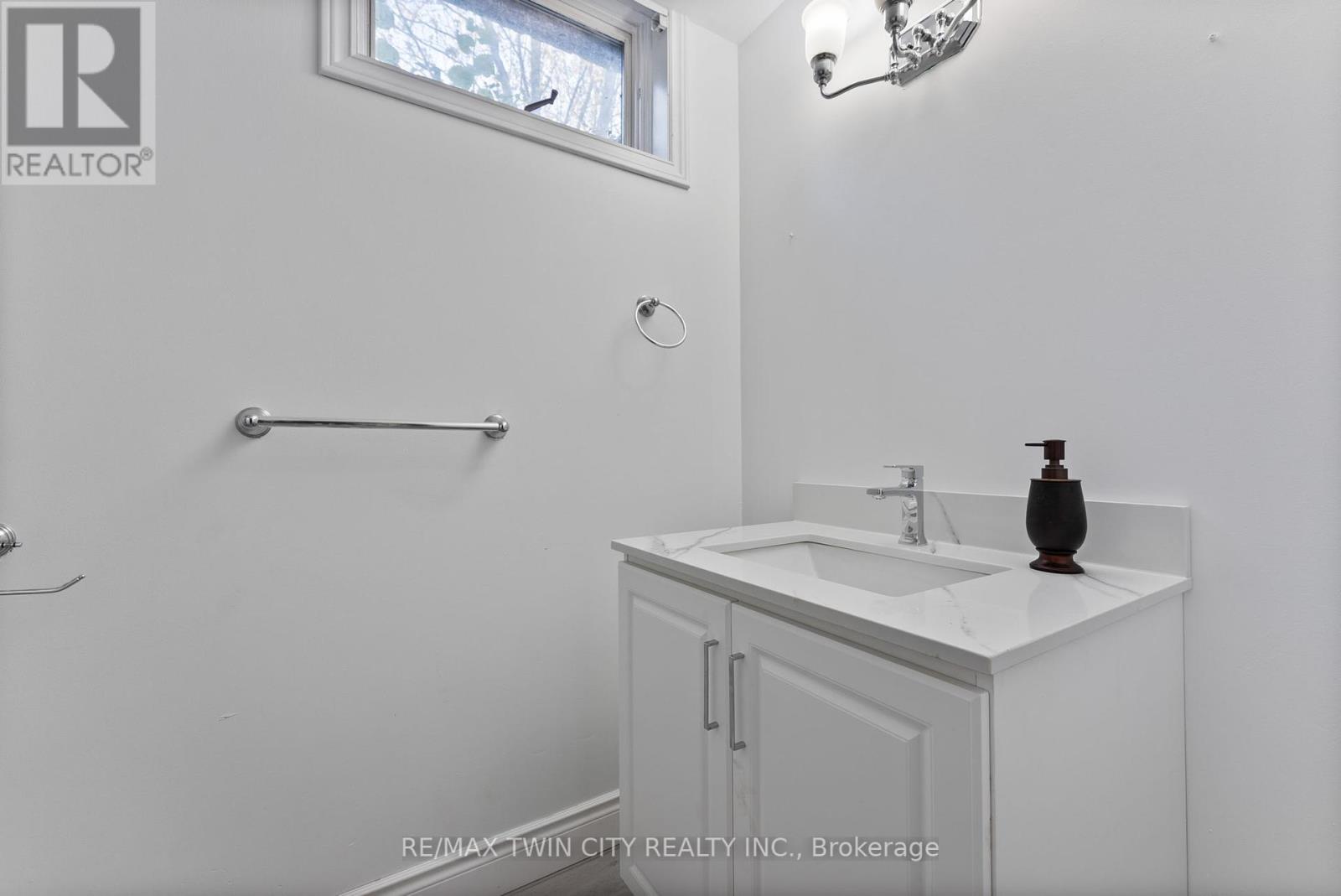 37 River Road, Brant, Ontario  N3R 0C1 - Photo 30 - X12138977