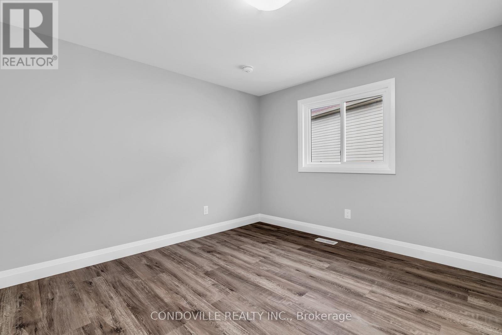 79 Winding Meadow Court, Kitchener, Ontario  N2N 3P7 - Photo 24 - X12138989