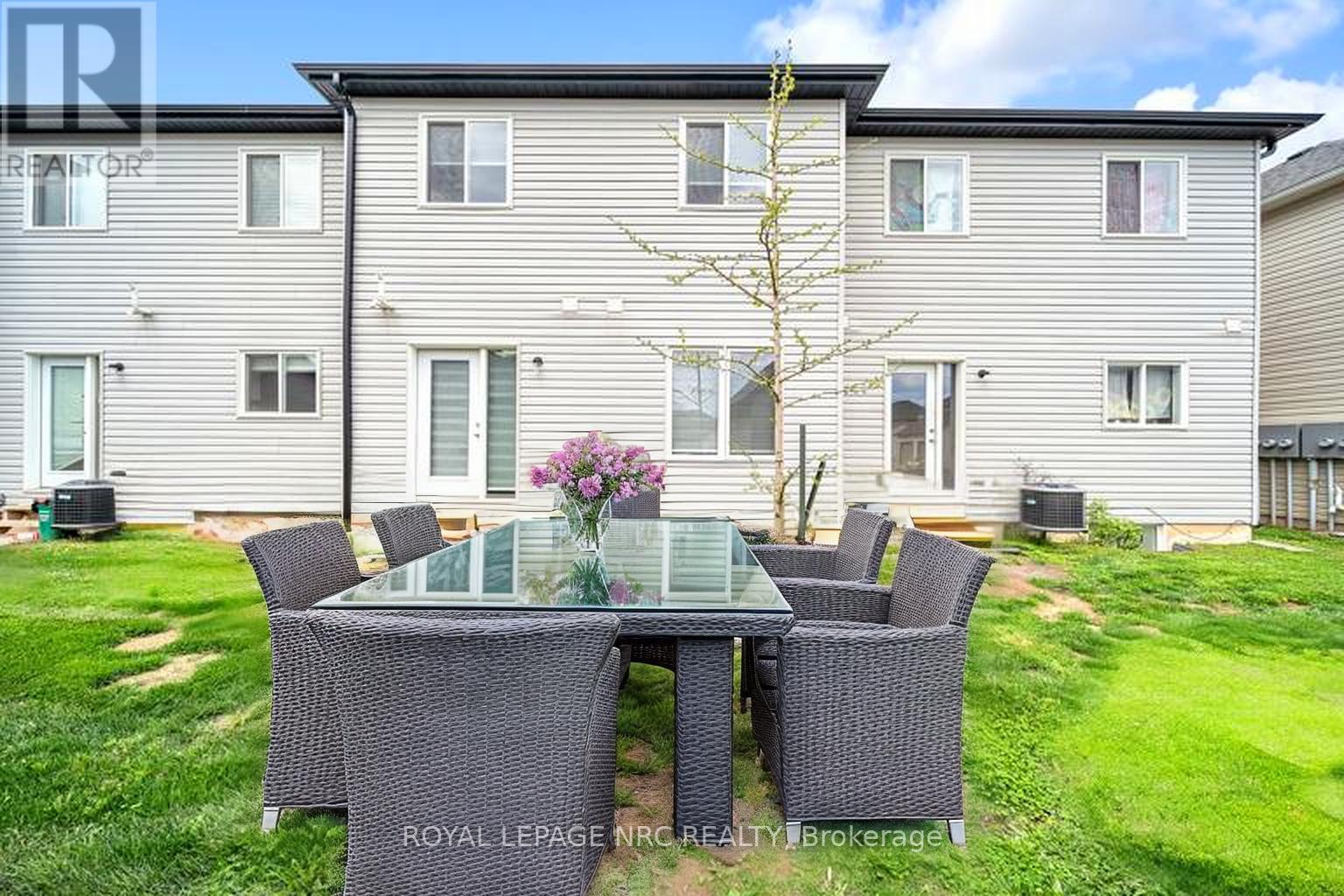 178 Broadway Lane, Welland, Ontario  L3C 5L5 - Photo 30 - X12138372