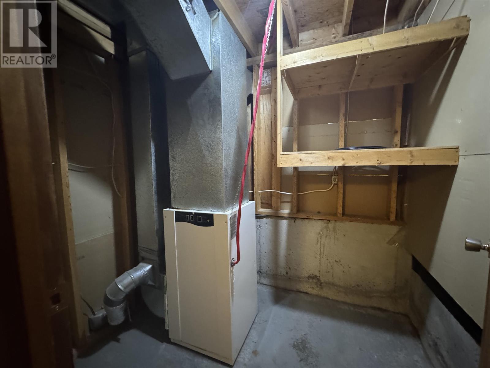 77 Matachewan Rd, Manitouwadge, Ontario  P0T 2C0 - Photo 39 - TB250062