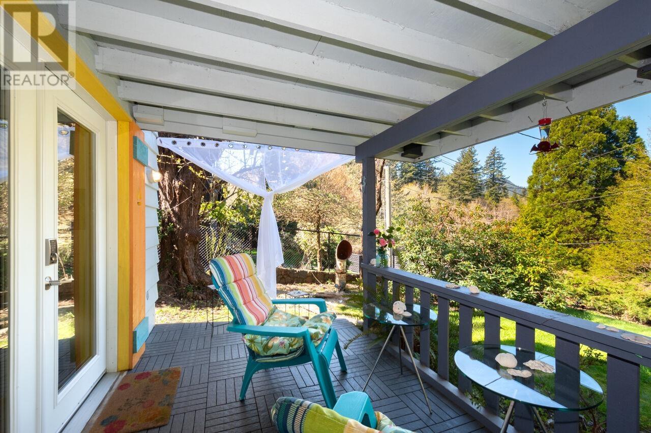 407 Cardena Drive, Bowen Island, British Columbia  V0N 1G1 - Photo 15 - R3001100