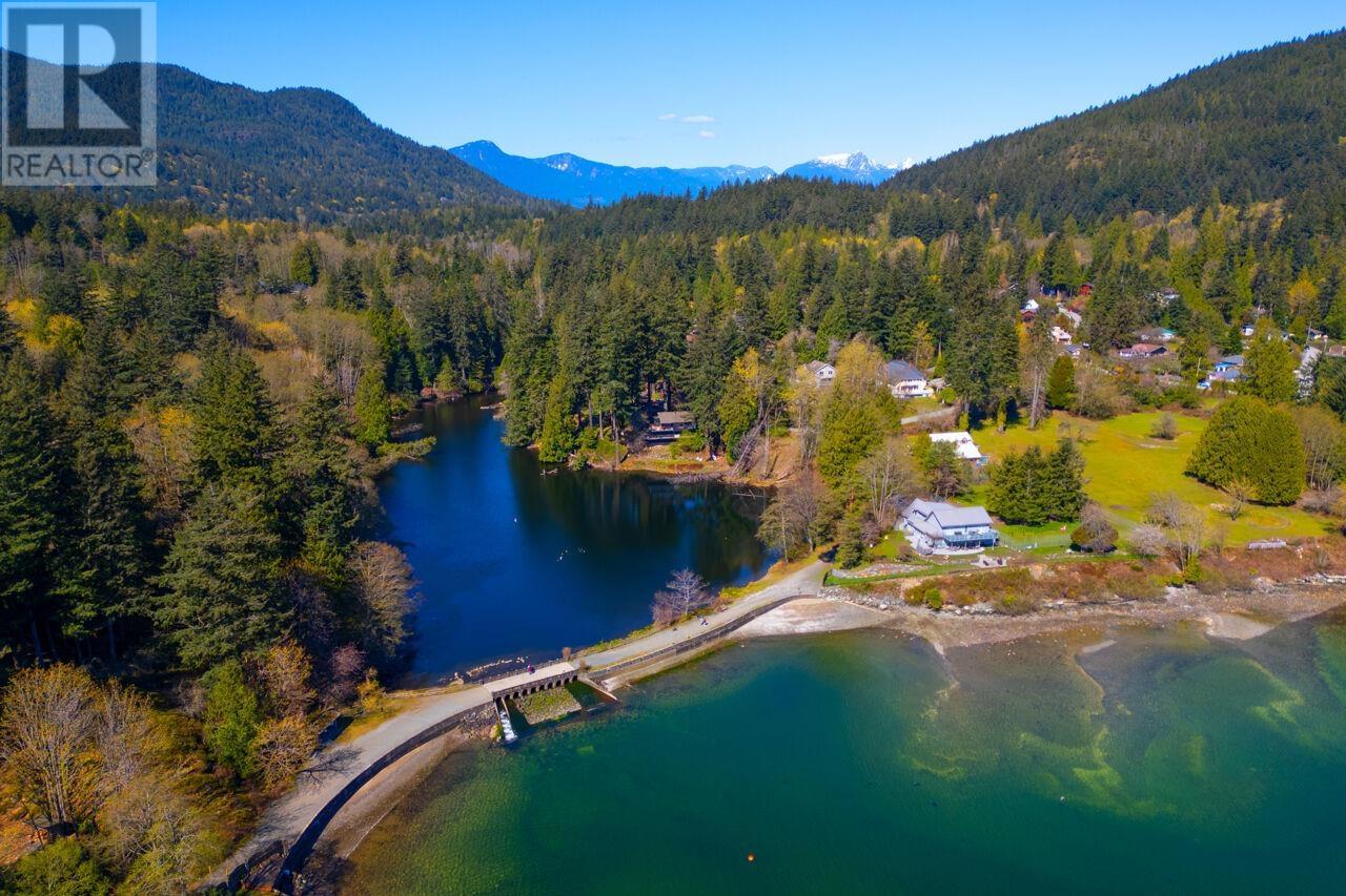 407 Cardena Drive, Bowen Island, British Columbia  V0N 1G1 - Photo 28 - R3001100