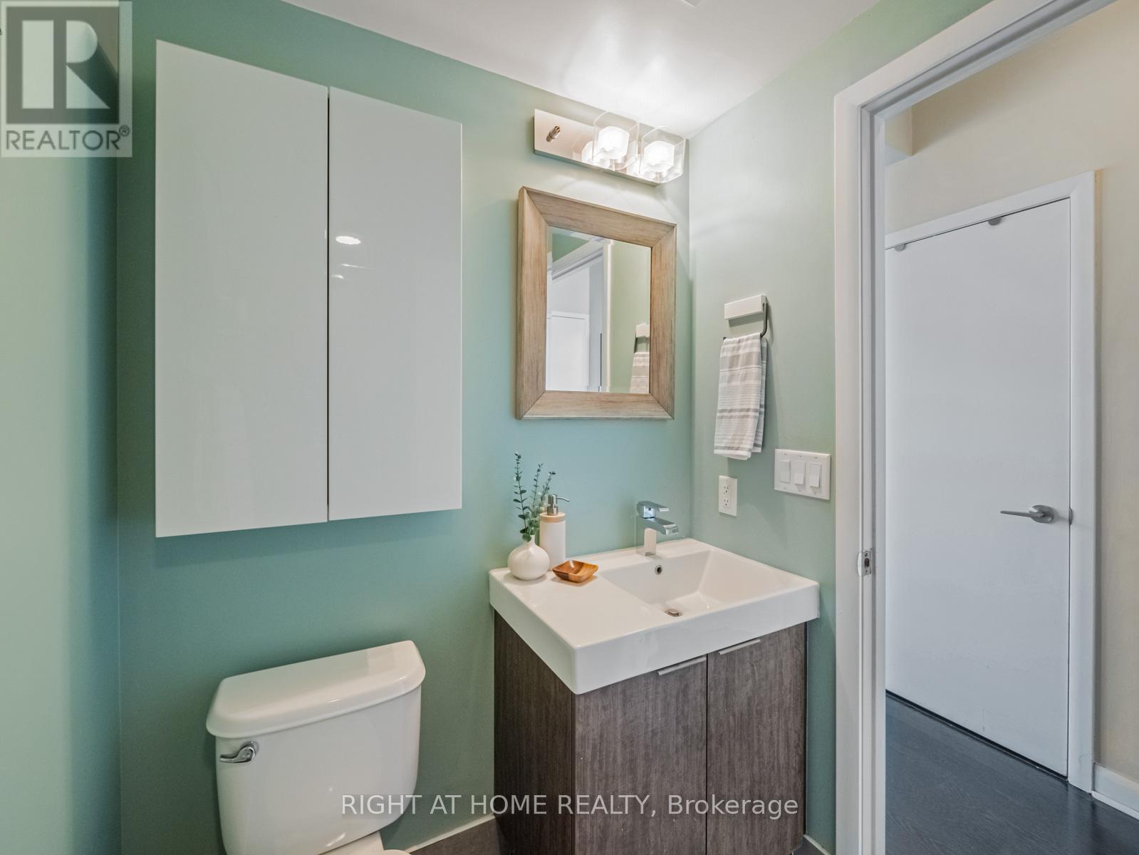 815 - 478 King Street W, Toronto, Ontario  M5V 1L7 - Photo 19 - C12138996