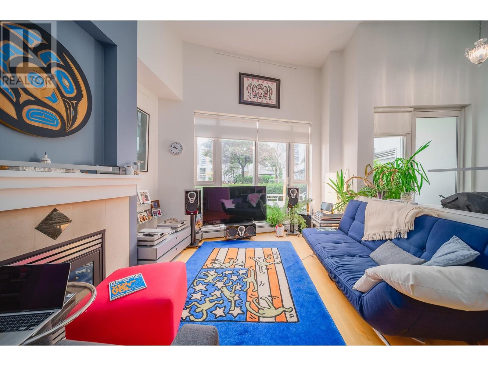 301 198 Aquarius Mews, Vancouver, British Columbia  V6Z 2Y4 - Photo 7 - R2993183