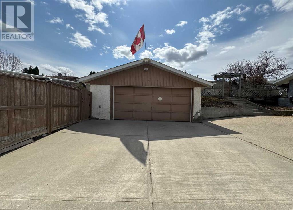 90 Niven Street, Red Deer, Alberta  T4P 1Y7 - Photo 40 - A2216167