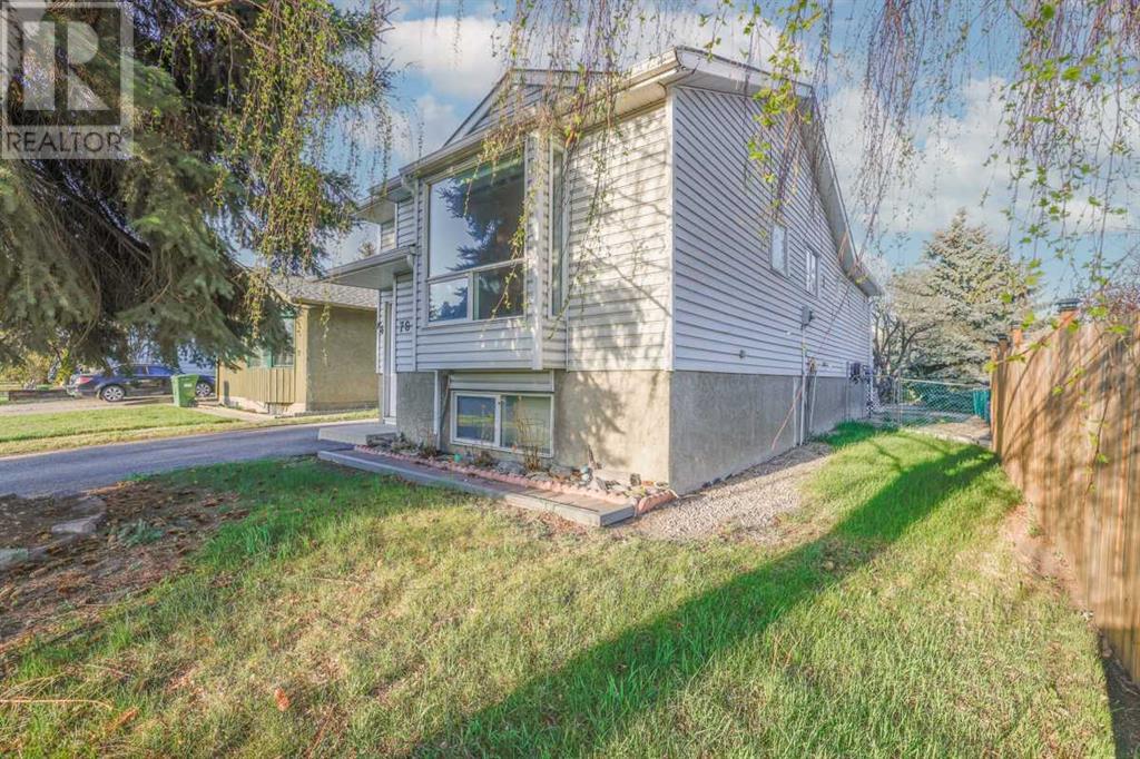 Property at 76 Doverglen Crescent SE image 3