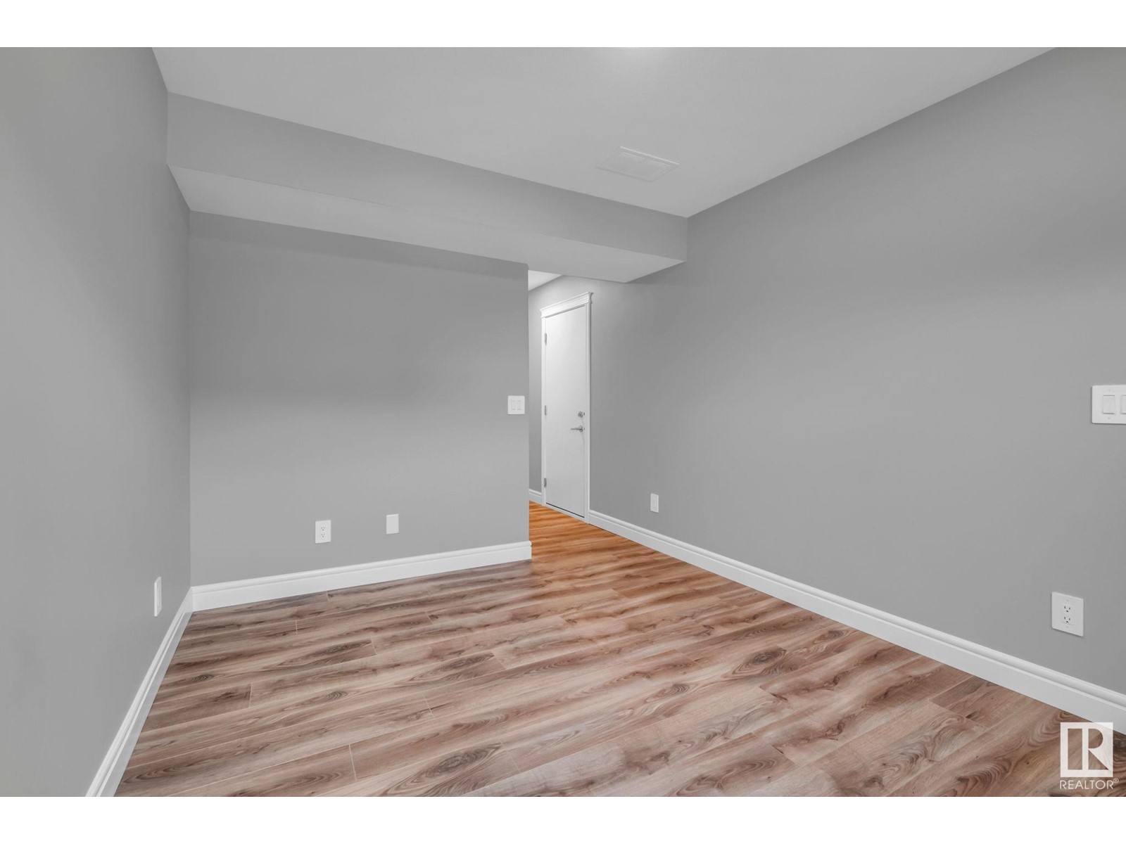 Property at 7805 KORULUK LINK SW image 2