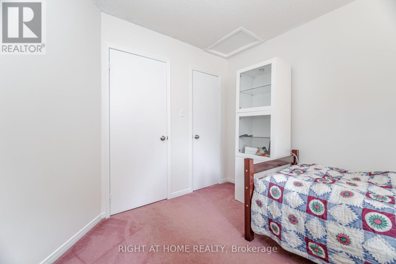 5253 Palomar Crescent, Mississauga, Ontario  L5R 2W8 - Photo 27 - W12138999