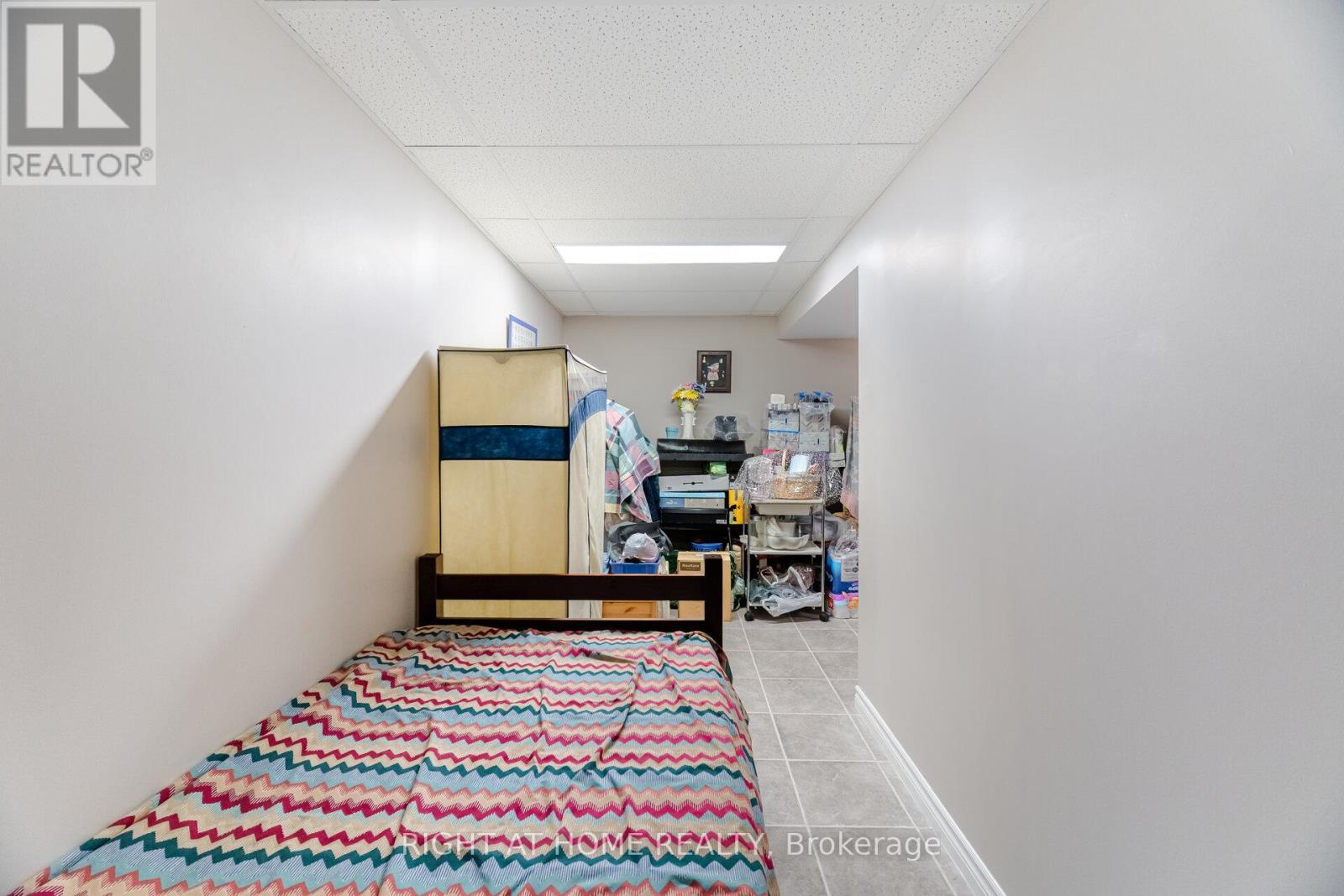 5253 Palomar Crescent, Mississauga, Ontario  L5R 2W8 - Photo 37 - W12138999