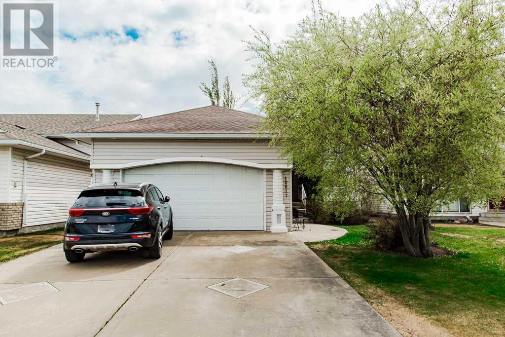 Property at 10617 119 Avenue image 2