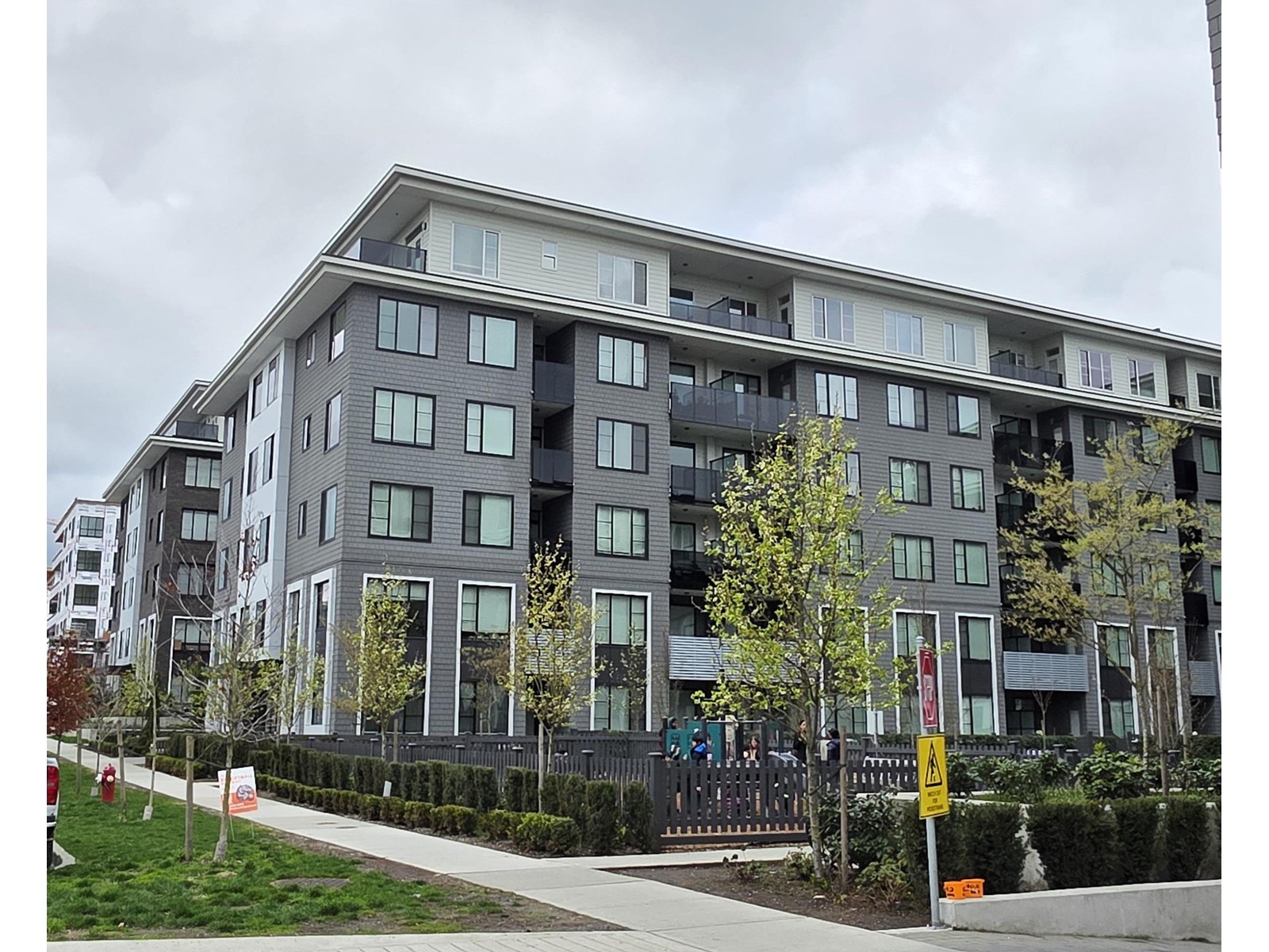 222 15825 85 Avenue, Surrey, British Columbia  V4N 6W9 - Photo 4 - R3000896