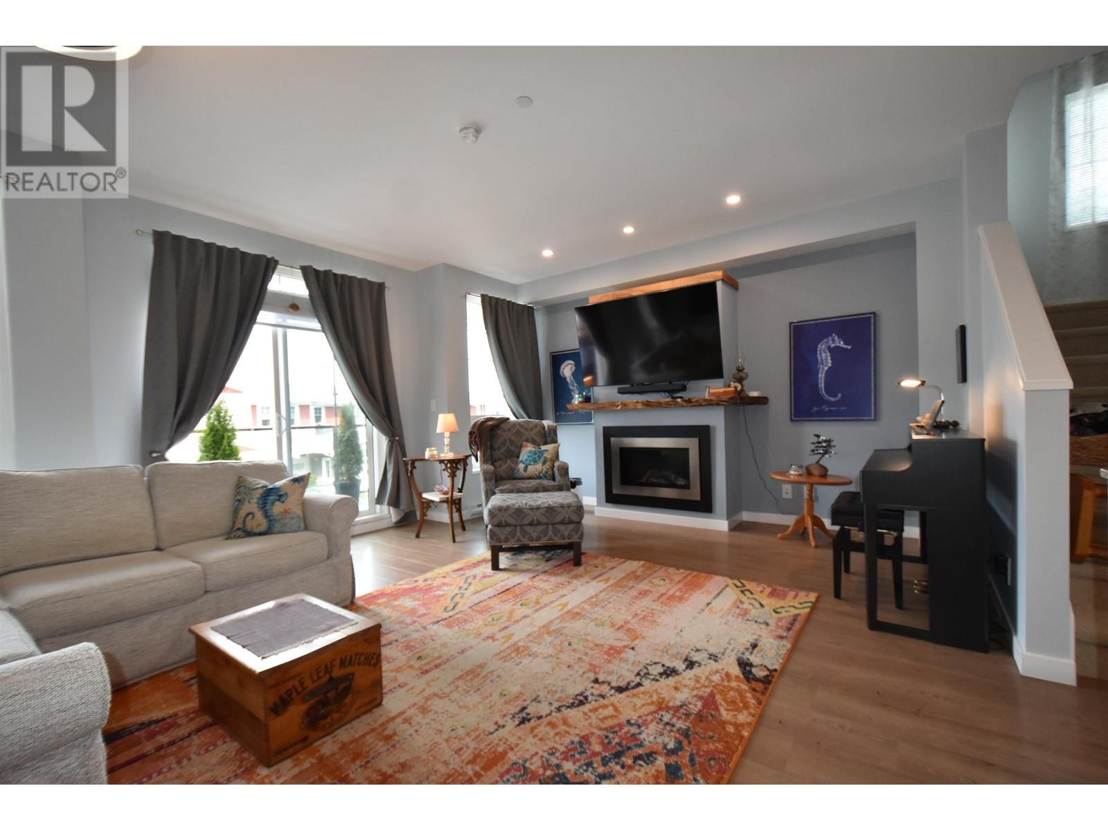 5978 Beachgate Lane, Sechelt, British Columbia  V7Z 0S2 - Photo 10 - R2999691